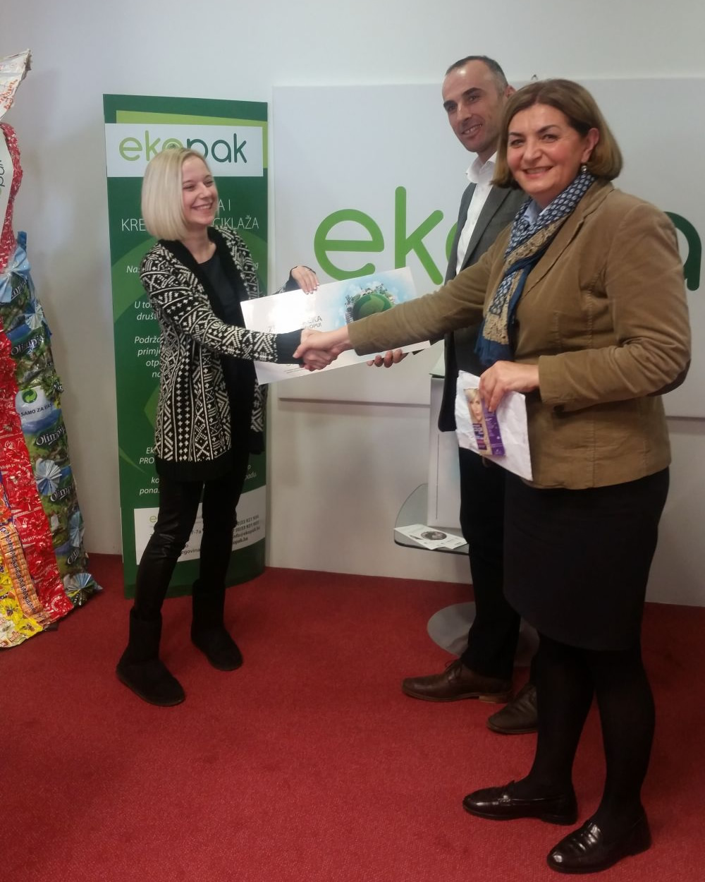 Uručene nagrade sretnim dobitnicima